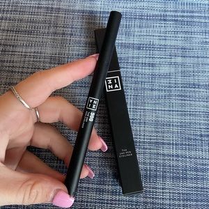 3INA 24HR pen eye liner